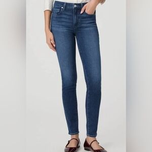 Paige staight leg jeans size 33